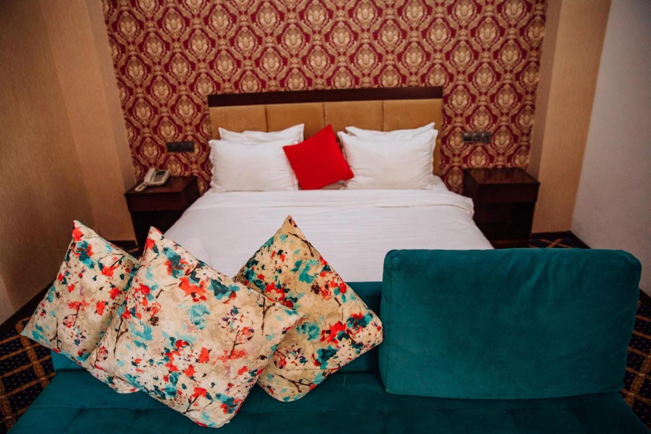 คอร์นิช โฮเต็ล บาคู Hotel บากู ภายนอก รูปภาพ